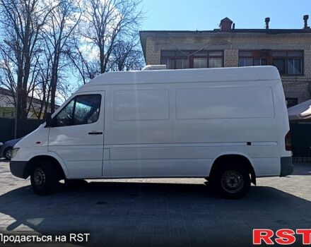 Белый Мерседес Sprinter, объемом двигателя 2.1 л и пробегом 0 тыс. км за 8850 $, фото 5 на Automoto.ua