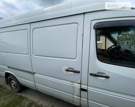 Белый Мерседес Sprinter, объемом двигателя 2.15 л и пробегом 1 тыс. км за 6700 $, фото 3 на Automoto.ua