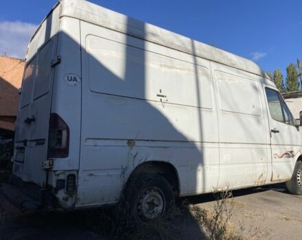 Білий Мерседес Sprinter, об'ємом двигуна 2.1 л та пробігом 402 тис. км за 2500 $, фото 2 на Automoto.ua