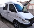 Белый Мерседес Sprinter, объемом двигателя 2.2 л и пробегом 570 тыс. км за 7700 $, фото 2 на Automoto.ua