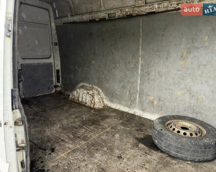 Білий Мерседес Sprinter, об'ємом двигуна 2.2 л та пробігом 418 тис. км за 5500 $, фото 11 на Automoto.ua