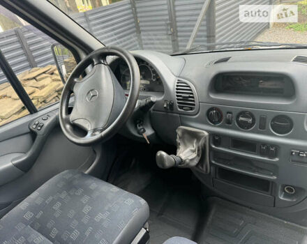 Білий Мерседес Sprinter, об'ємом двигуна 2.2 л та пробігом 350 тис. км за 19000 $, фото 6 на Automoto.ua