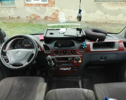 Белый Мерседес Sprinter, объемом двигателя 2.2 л и пробегом 320 тыс. км за 6200 $, фото 5 на Automoto.ua