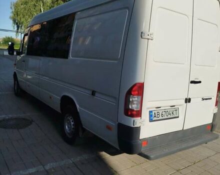 Белый Мерседес Sprinter, объемом двигателя 2.2 л и пробегом 390 тыс. км за 12000 $, фото 44 на Automoto.ua