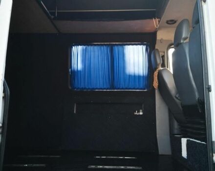 Белый Мерседес Sprinter, объемом двигателя 2.7 л и пробегом 350 тыс. км за 5810 $, фото 7 на Automoto.ua