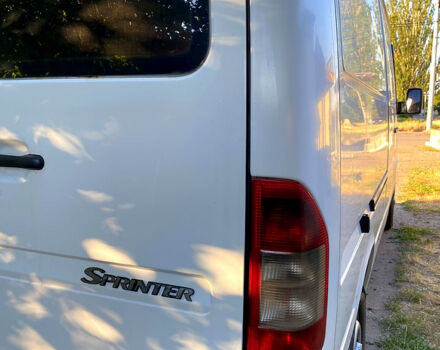 Белый Мерседес Sprinter, объемом двигателя 2.2 л и пробегом 570 тыс. км за 7200 $, фото 9 на Automoto.ua