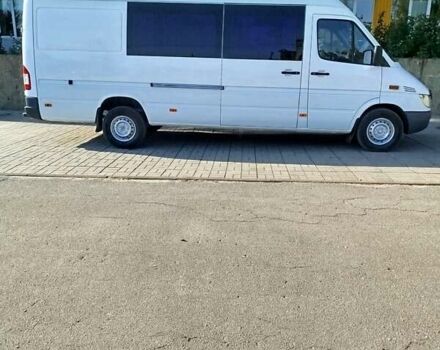 Белый Мерседес Sprinter, объемом двигателя 2.2 л и пробегом 390 тыс. км за 12000 $, фото 47 на Automoto.ua