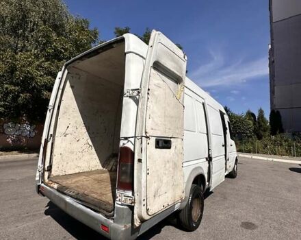 Белый Мерседес Sprinter, объемом двигателя 2.2 л и пробегом 832 тыс. км за 8200 $, фото 119 на Automoto.ua