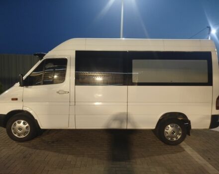 Білий Мерседес Sprinter, об'ємом двигуна 2.1 л та пробігом 600 тис. км за 8000 $, фото 2 на Automoto.ua