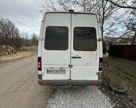 Белый Мерседес Sprinter, объемом двигателя 2.2 л и пробегом 737 тыс. км за 6750 $, фото 1 на Automoto.ua