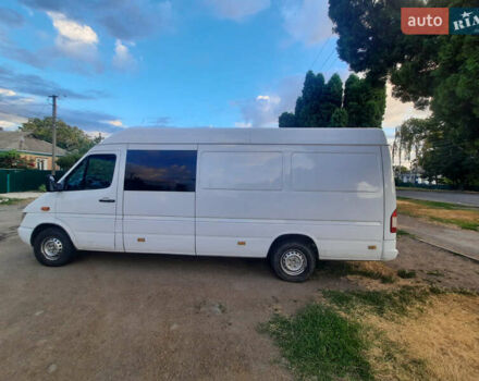 Белый Мерседес Sprinter, объемом двигателя 2.7 л и пробегом 874 тыс. км за 8500 $, фото 14 на Automoto.ua