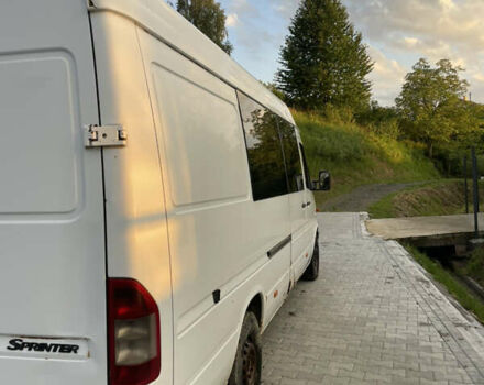 Белый Мерседес Sprinter, объемом двигателя 2.15 л и пробегом 333 тыс. км за 8200 $, фото 6 на Automoto.ua