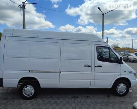 Белый Мерседес Sprinter, объемом двигателя 2.15 л и пробегом 223 тыс. км за 9800 $, фото 34 на Automoto.ua