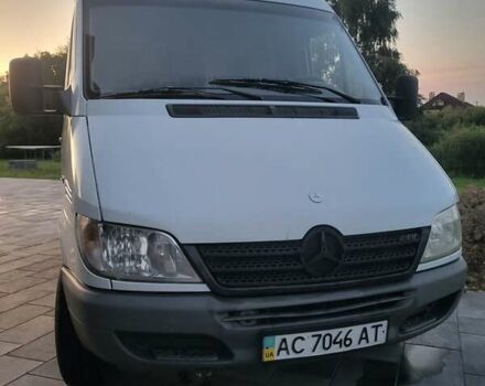 Белый Мерседес Sprinter, объемом двигателя 2.1 л и пробегом 537 тыс. км за 9500 $, фото 2 на Automoto.ua