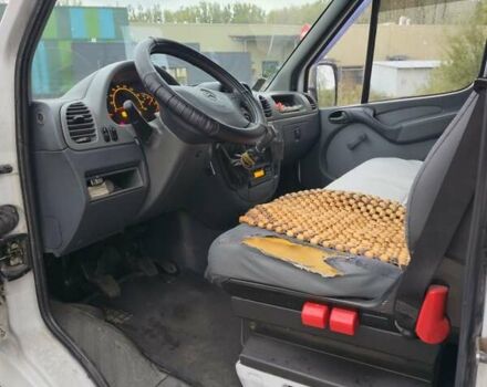 Белый Мерседес Sprinter, объемом двигателя 2.1 л и пробегом 656 тыс. км за 6500 $, фото 13 на Automoto.ua