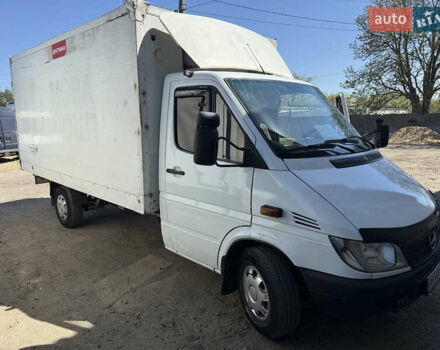 Білий Мерседес Sprinter, об'ємом двигуна 2.7 л та пробігом 540 тис. км за 10000 $, фото 1 на Automoto.ua