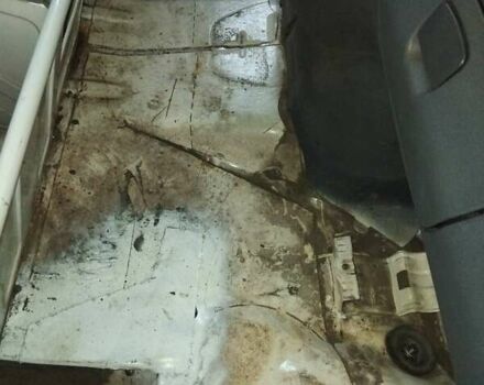 Белый Мерседес Sprinter, объемом двигателя 2.7 л и пробегом 620 тыс. км за 9500 $, фото 10 на Automoto.ua