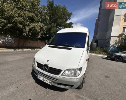Белый Мерседес Sprinter, объемом двигателя 2.2 л и пробегом 832 тыс. км за 8200 $, фото 5 на Automoto.ua