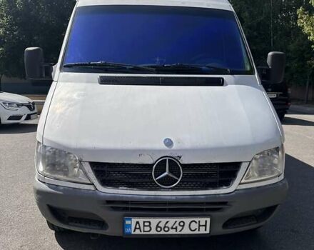 Белый Мерседес Sprinter, объемом двигателя 2.2 л и пробегом 832 тыс. км за 8200 $, фото 74 на Automoto.ua