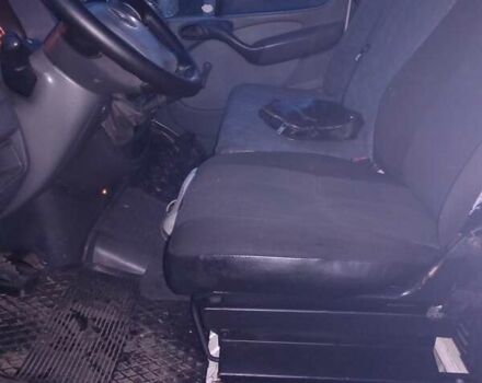Белый Мерседес Sprinter, объемом двигателя 2.15 л и пробегом 412 тыс. км за 9500 $, фото 17 на Automoto.ua
