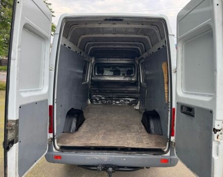 Белый Мерседес Sprinter, объемом двигателя 2.2 л и пробегом 515 тыс. км за 3200 $, фото 7 на Automoto.ua