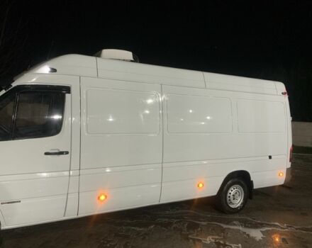 Білий Мерседес Sprinter, об'ємом двигуна 2.7 л та пробігом 214 тис. км за 13976 $, фото 1 на Automoto.ua