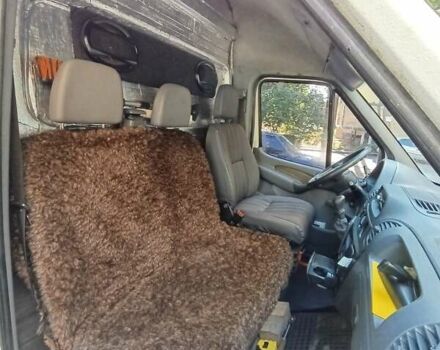 Белый Мерседес Sprinter, объемом двигателя 2.15 л и пробегом 513 тыс. км за 13500 $, фото 8 на Automoto.ua