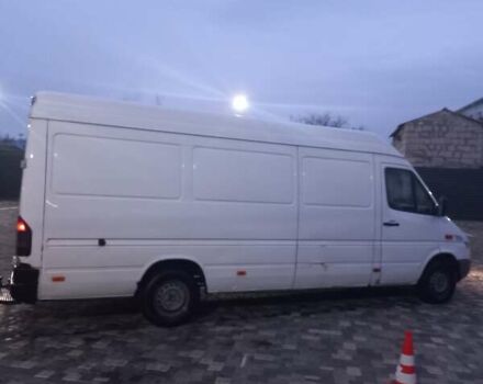 Белый Мерседес Sprinter, объемом двигателя 2.15 л и пробегом 412 тыс. км за 9500 $, фото 7 на Automoto.ua
