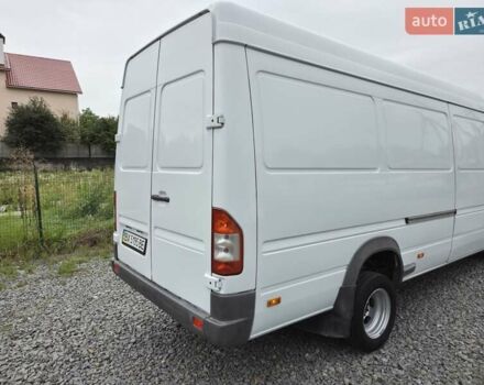 Белый Мерседес Sprinter, объемом двигателя 2.7 л и пробегом 350 тыс. км за 19800 $, фото 12 на Automoto.ua