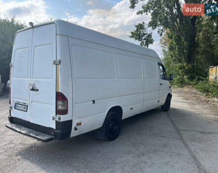 Белый Мерседес Sprinter, объемом двигателя 2.15 л и пробегом 554 тыс. км за 7500 $, фото 7 на Automoto.ua