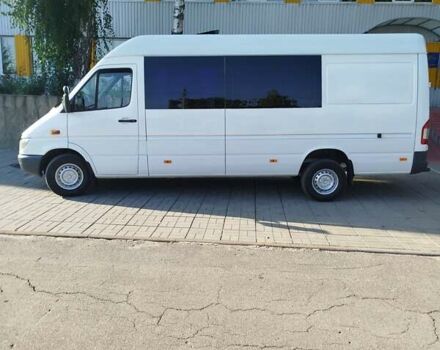 Белый Мерседес Sprinter, объемом двигателя 2.2 л и пробегом 390 тыс. км за 12000 $, фото 50 на Automoto.ua