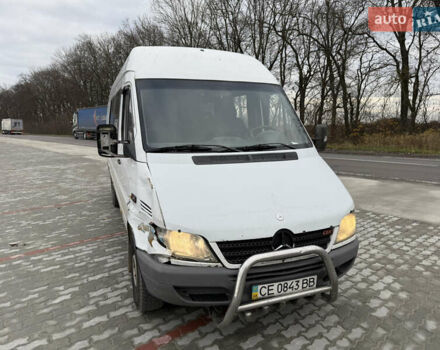 Белый Мерседес Sprinter, объемом двигателя 2.2 л и пробегом 200 тыс. км за 6750 $, фото 3 на Automoto.ua