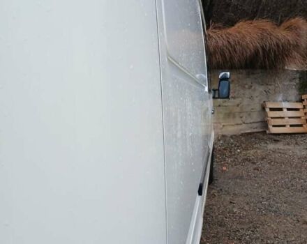 Белый Мерседес Sprinter, объемом двигателя 2.2 л и пробегом 450 тыс. км за 11000 $, фото 3 на Automoto.ua