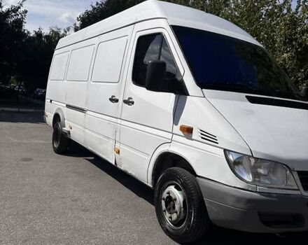 Белый Мерседес Sprinter, объемом двигателя 2.2 л и пробегом 832 тыс. км за 8200 $, фото 77 на Automoto.ua
