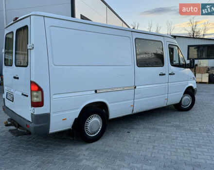 Белый Мерседес Sprinter, объемом двигателя 2.2 л и пробегом 341 тыс. км за 6900 $, фото 7 на Automoto.ua