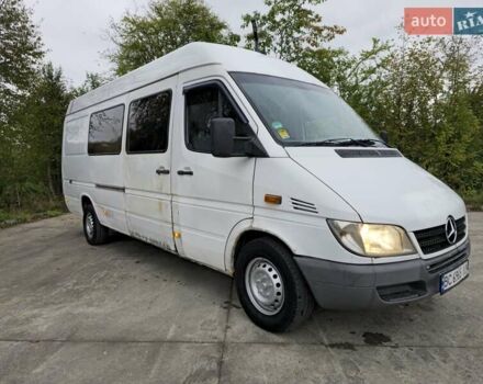 Белый Мерседес Sprinter, объемом двигателя 2.1 л и пробегом 656 тыс. км за 6500 $, фото 1 на Automoto.ua