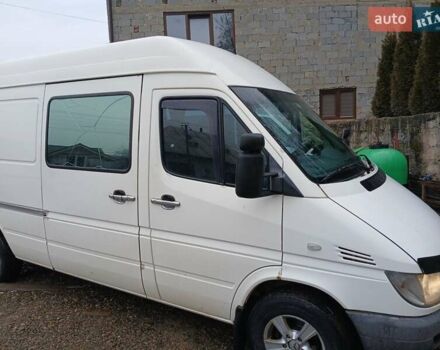 Белый Мерседес Sprinter, объемом двигателя 2.2 л и пробегом 450 тыс. км за 11000 $, фото 1 на Automoto.ua