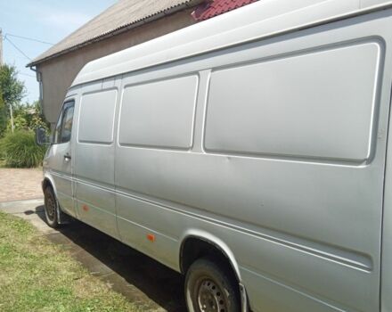 Белый Мерседес Sprinter, объемом двигателя 2.1 л и пробегом 627 тыс. км за 7000 $, фото 1 на Automoto.ua