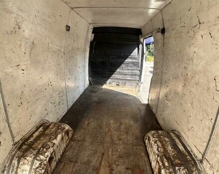 Белый Мерседес Sprinter, объемом двигателя 2.2 л и пробегом 832 тыс. км за 8200 $, фото 109 на Automoto.ua