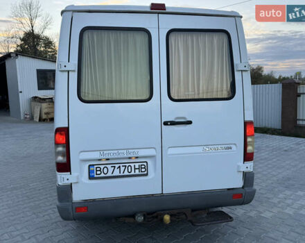 Белый Мерседес Sprinter, объемом двигателя 2.2 л и пробегом 341 тыс. км за 6900 $, фото 6 на Automoto.ua