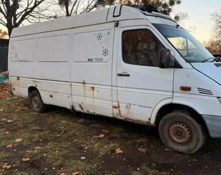 Белый Мерседес Sprinter, объемом двигателя 0 л и пробегом 308 тыс. км за 1500 $, фото 1 на Automoto.ua