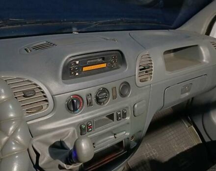Білий Мерседес Sprinter, об'ємом двигуна 2.2 л та пробігом 350 тис. км за 12300 $, фото 13 на Automoto.ua