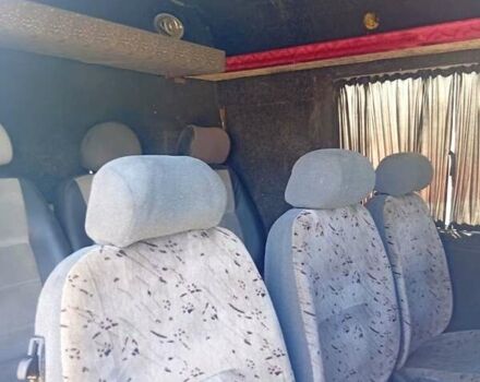 Белый Мерседес Sprinter, объемом двигателя 2.69 л и пробегом 690 тыс. км за 8500 $, фото 7 на Automoto.ua