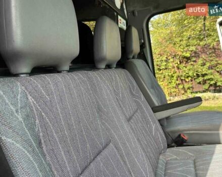 Белый Мерседес Sprinter, объемом двигателя 2.5 л и пробегом 214 тыс. км за 12000 $, фото 21 на Automoto.ua