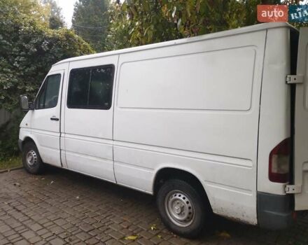 Белый Мерседес Sprinter, объемом двигателя 2.15 л и пробегом 380 тыс. км за 8500 $, фото 5 на Automoto.ua