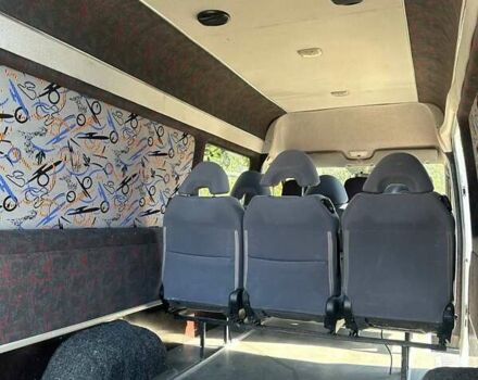 Белый Мерседес Sprinter, объемом двигателя 2.1 л и пробегом 226 тыс. км за 9300 $, фото 4 на Automoto.ua