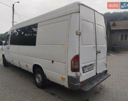 Белый Мерседес Sprinter, объемом двигателя 2.15 л и пробегом 8 тыс. км за 6200 $, фото 9 на Automoto.ua