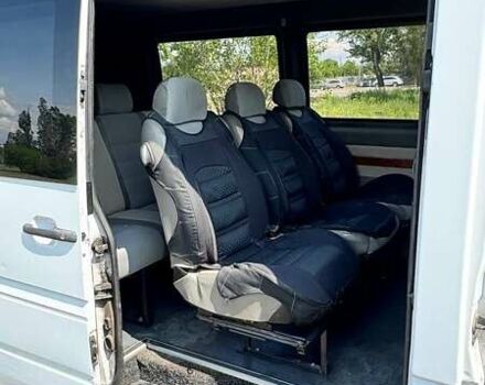 Белый Мерседес Sprinter, объемом двигателя 2.15 л и пробегом 304 тыс. км за 9500 $, фото 9 на Automoto.ua