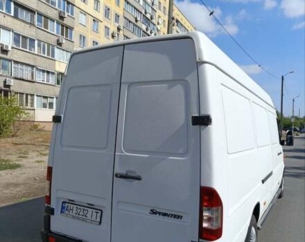 Белый Мерседес Sprinter, объемом двигателя 2.15 л и пробегом 513 тыс. км за 13500 $, фото 6 на Automoto.ua