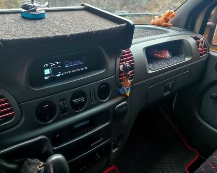 Белый Мерседес Sprinter, объемом двигателя 2.1 л и пробегом 0 тыс. км за 10000 $, фото 4 на Automoto.ua